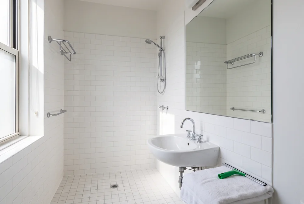 Frisch gereinigtes Badezimmer